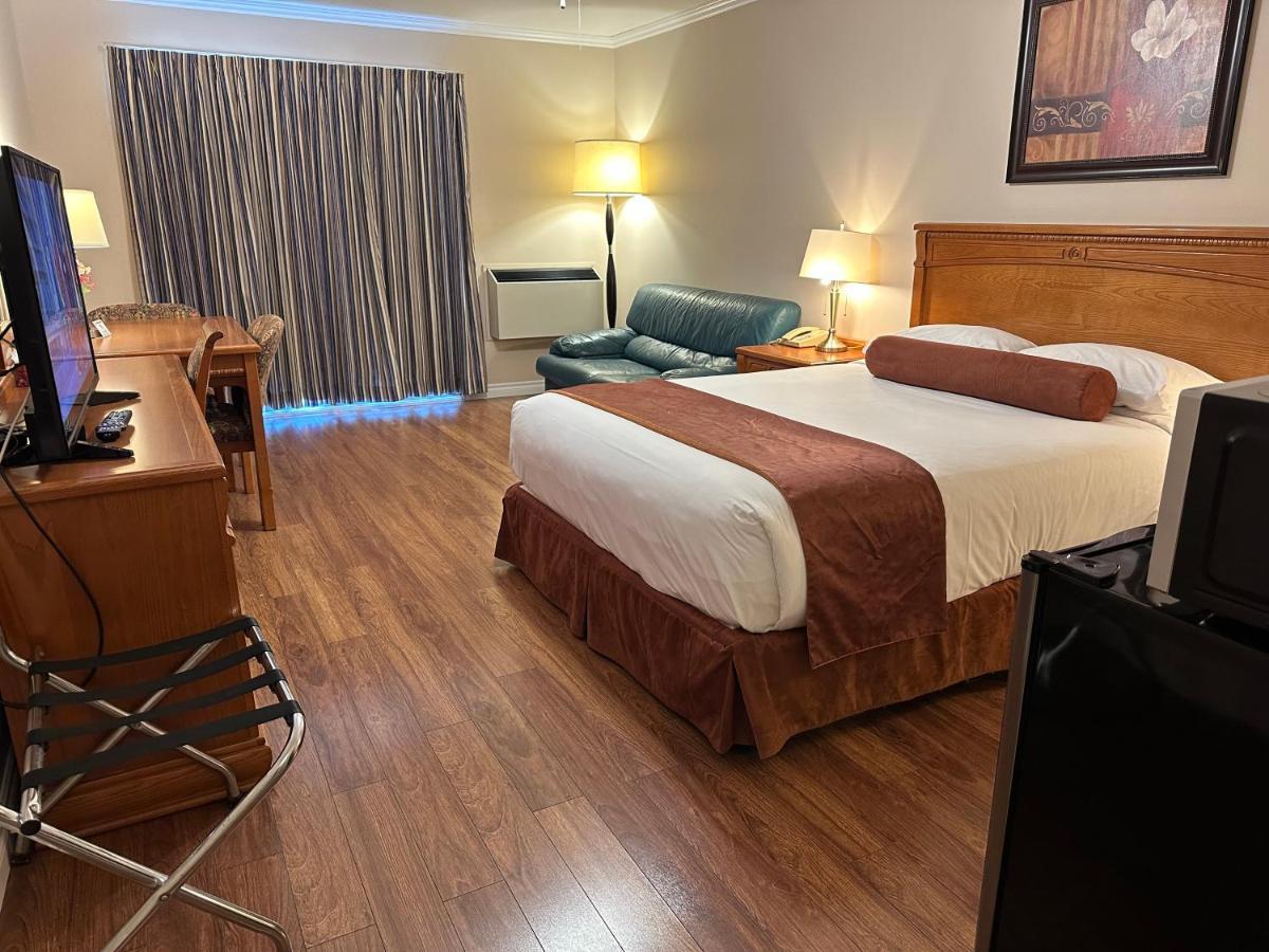 Motel Becancour 2*