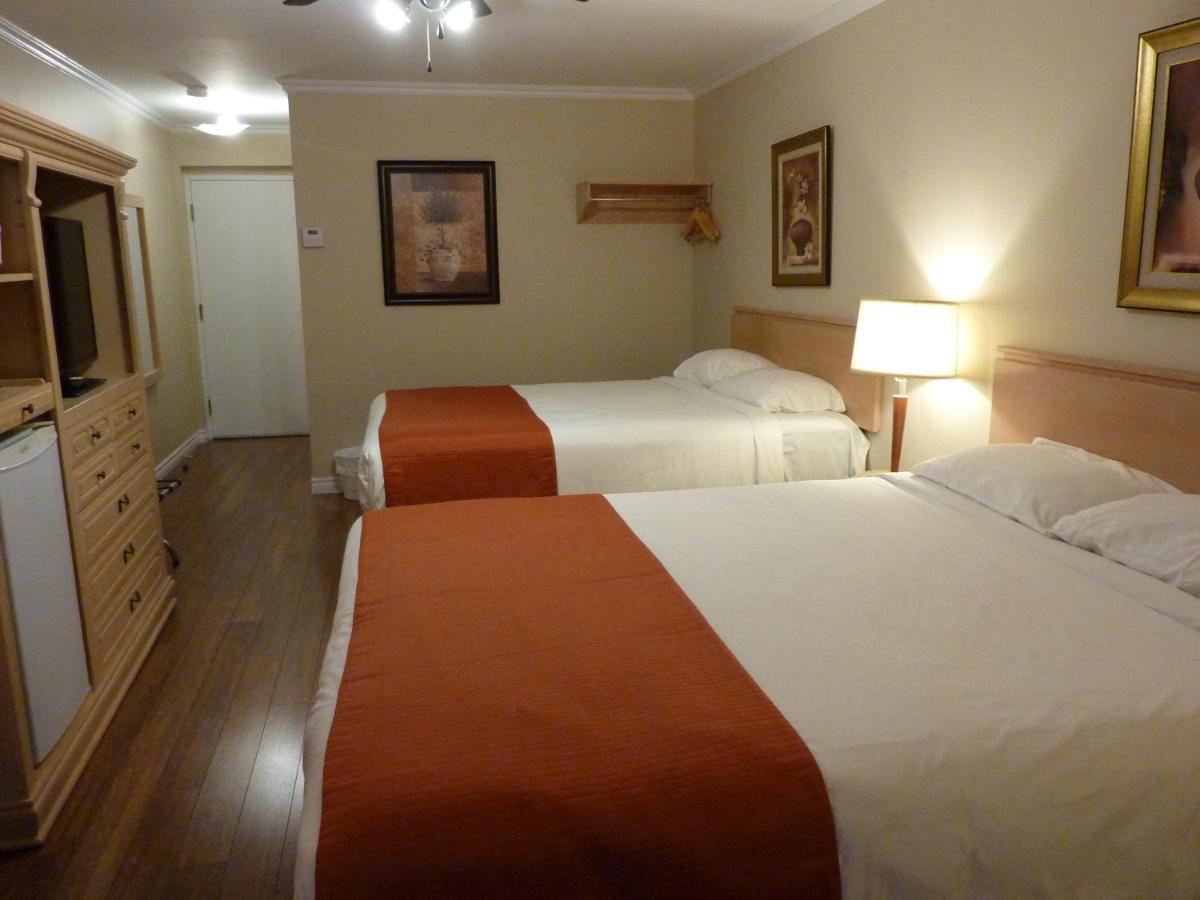 Motel Becancour Motel 2*